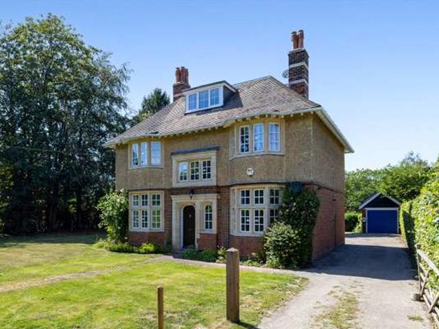 House at Christ's Hospital Road, Horsham