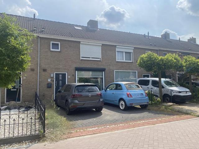 house at Commanderijstraat 26 4209AR Schelluinen, netherlands