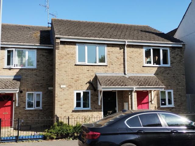 House at Commercial Road, South Holland