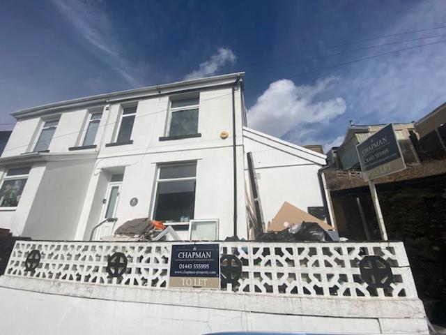 House at Commercial Terrace, Treharris