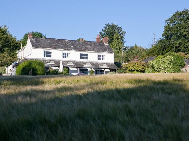 House at Coombe Lane, Winchester