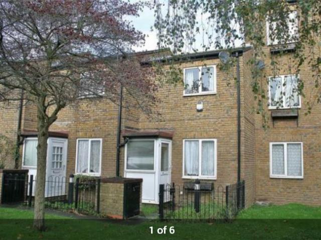 House at Copthorne Mews, Greater London