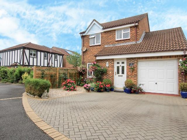 House at Corner Field, Ashford