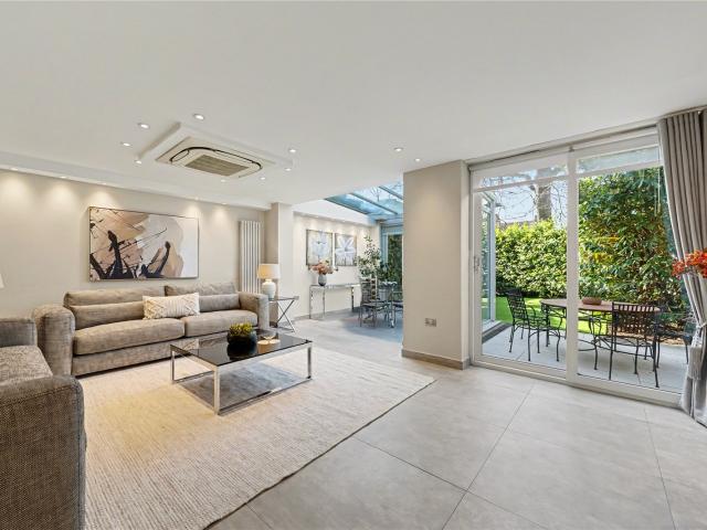 house at Court Close, St. Johns Wood Park, London, NW8 6NN