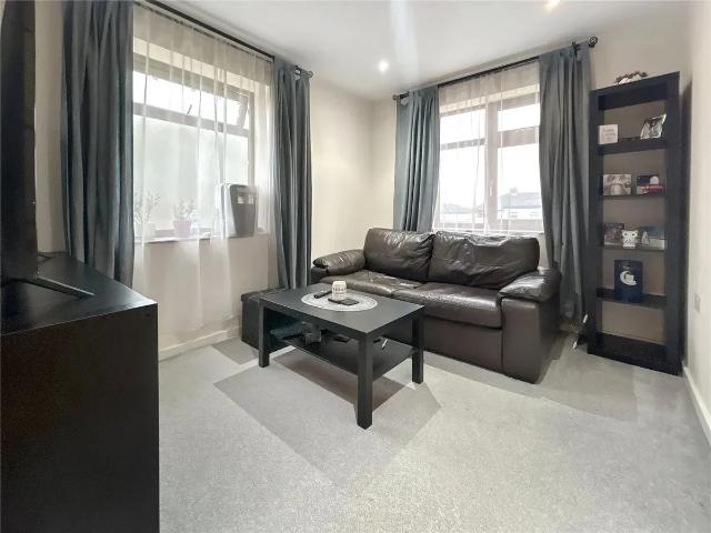 House at Cowper Close, Greater London