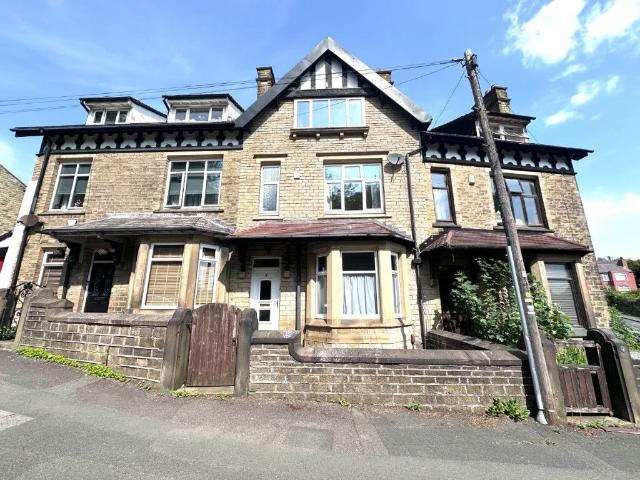 House at Cowrakes Road, Kirklees