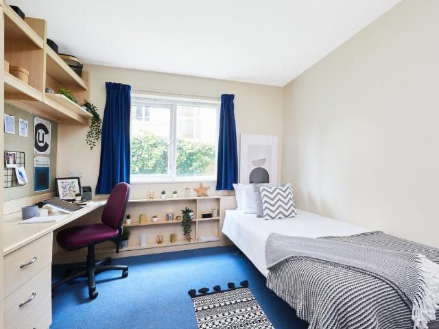 House at Clarke Way, Cheltenham