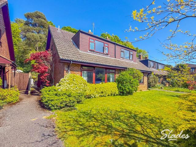 House at Cuckoo Hill Way, Bransgore
