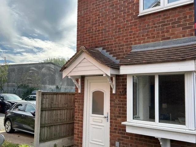 House at Curzon Drive, Grays