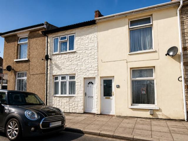 House at Cuthbert Road, Portsmouth