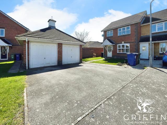 House at Daniel Close, Grays