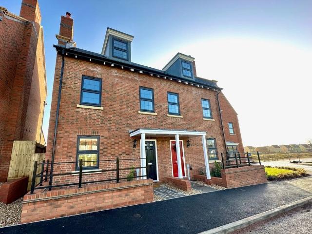House at Dart Avenue, Exeter