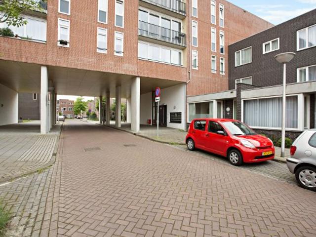 house at Dommelhoefstraat 50 5613 EB Eindhoven, Netherlands