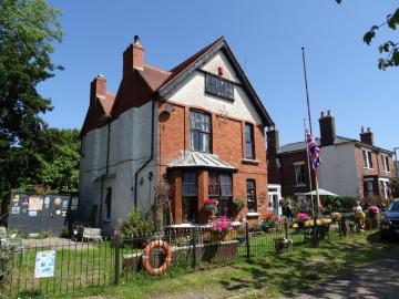 House at Dock Road, Stroud