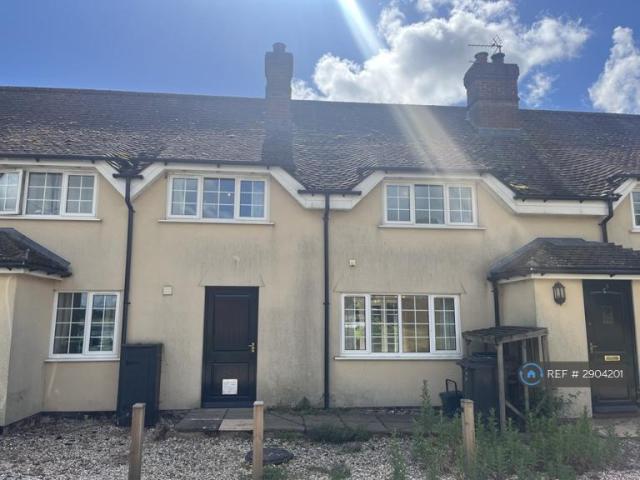 House at Dogkennel Lane, Fawley