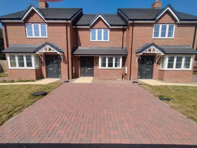 House at Dutton Close, Stoke Heath
