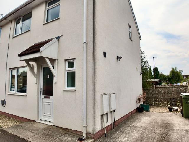 House at East Avenue, Bedwas