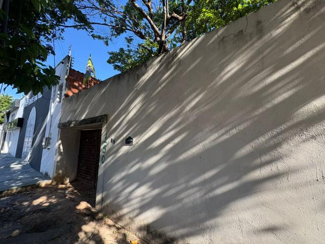 house at Engenheiro Luciano Cavalcante