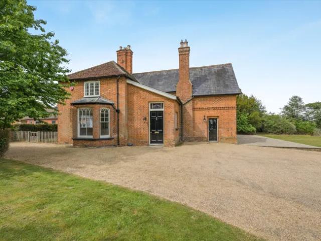 House at Essendon Hill, Welwyn Hatfield