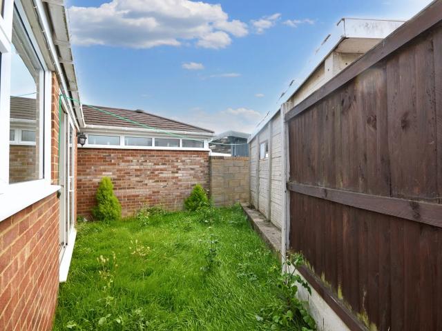 House at Fairway Avenue, Folkestone and Hythe District