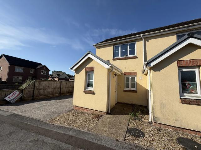 House at Fforestfach, Pantyffynnon