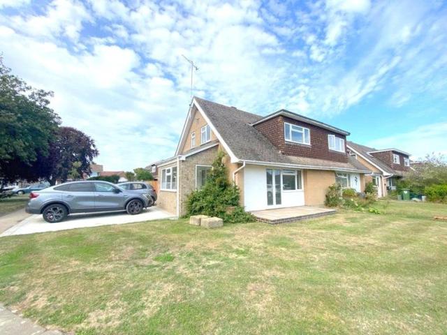 House at Fordwater Gardens, Arun