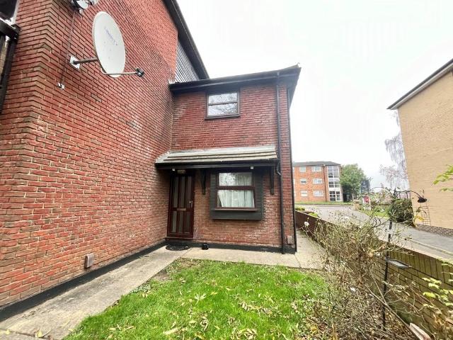 House at Frazer Close, Greater London