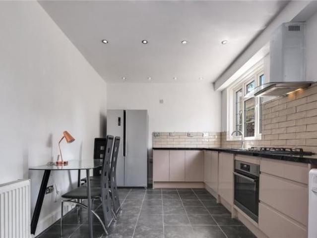 House at Galsworthy Avenue, Greater London