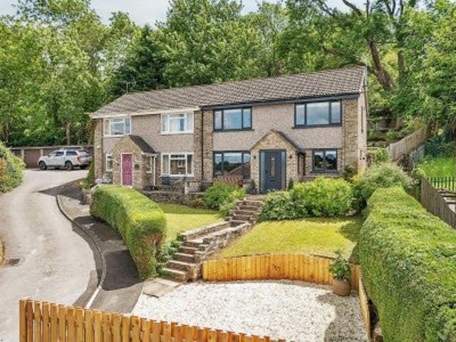 House at Garth End, Leeds