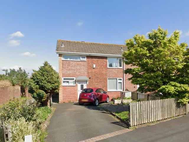 House at Gibson Close, Pensby