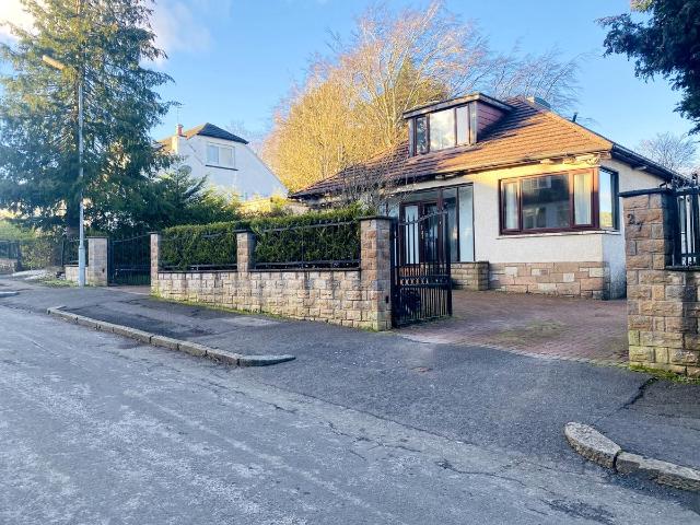 House at Gilmourton Crescent, Newton Mearns
