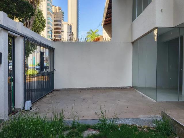 house at GOIÂNIA SETOR BUENO