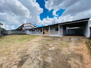 Casa para alugar em Praça Universitária - Varanda