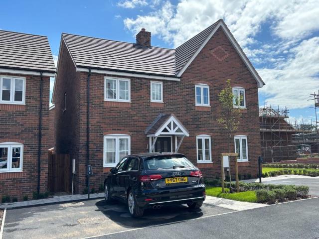 House at Grove Way, Malvern Hills