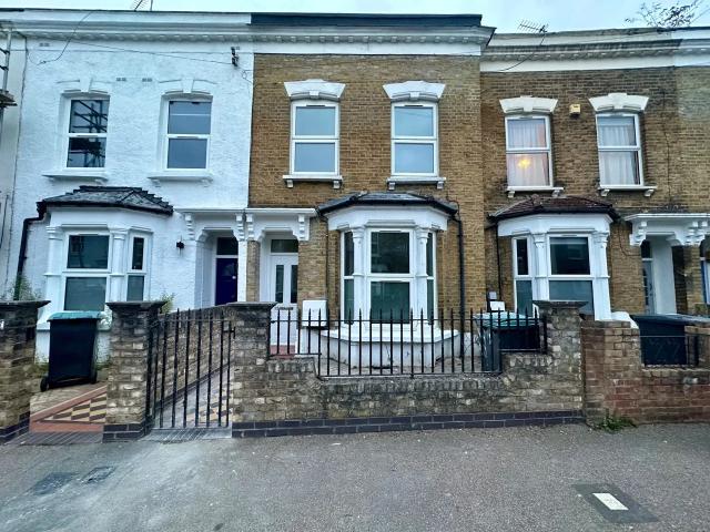 House at Grove Road, Greater London