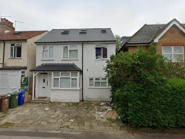 House at Greenhill Way, Greater London