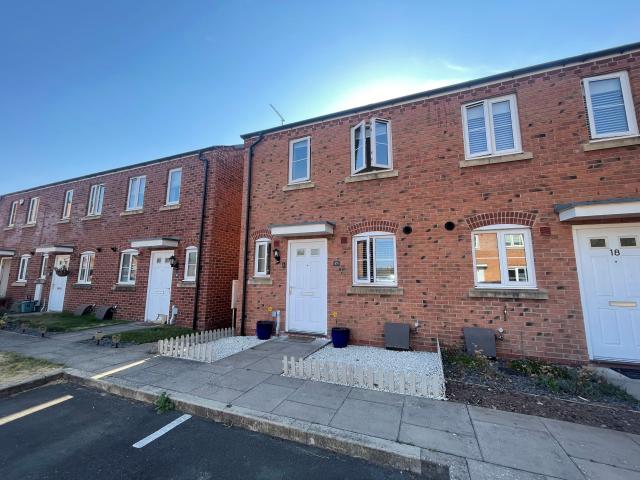 House at Hankinson Road, Warwick