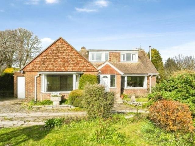 House at Hackwood Lane, Basingstoke and Deane