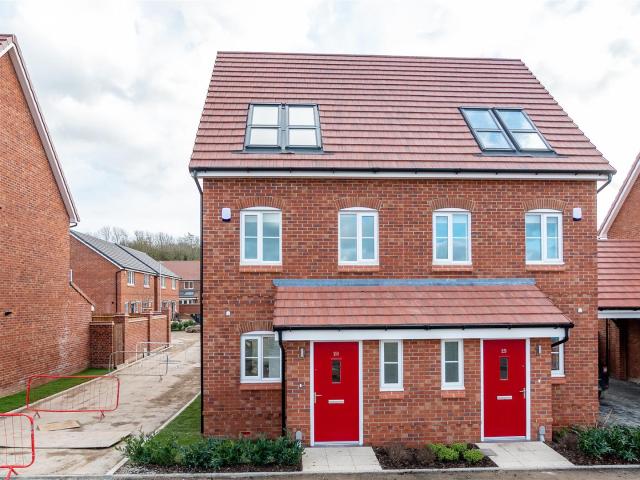 House at Harebell Gardens, Houghton Regis