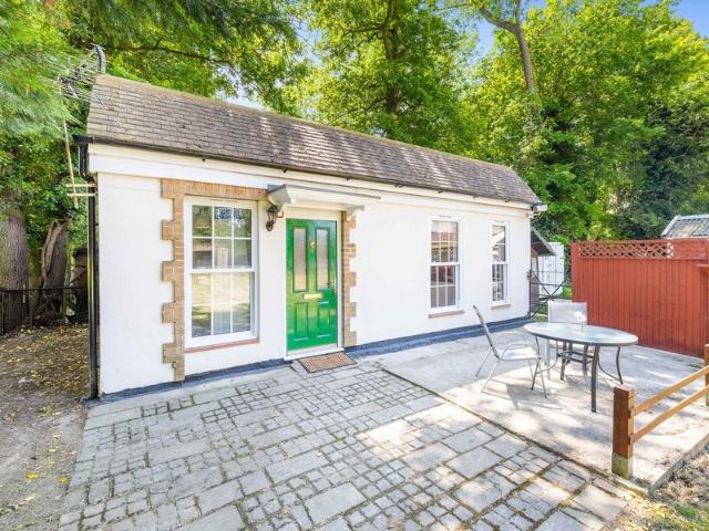 House at Haroldslea Drive, Reigate and Banstead
