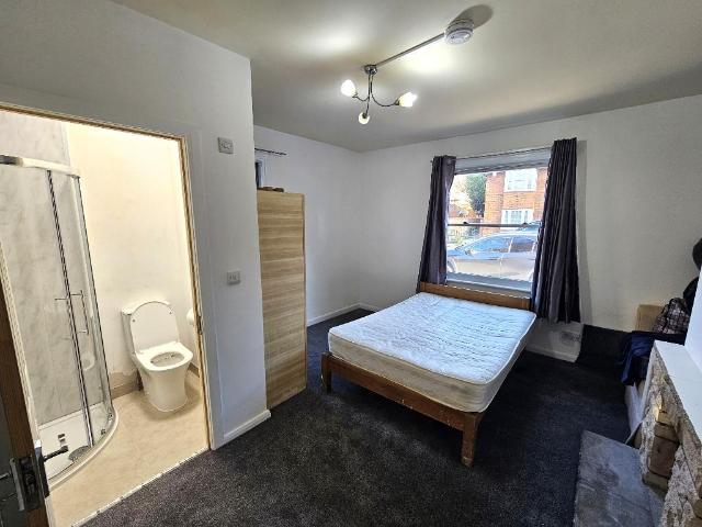 house at Henchman Street, East Acton, London, W12 0BW,England