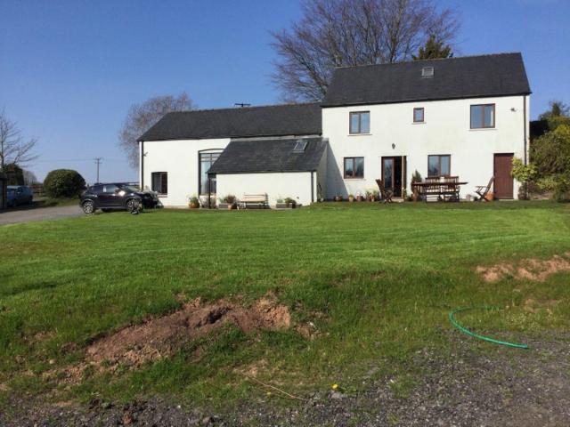 House at Heol Hir, Cardiff