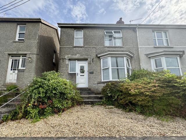 House at Heol Llangynnwr, Carmarthen