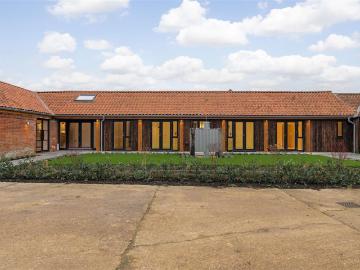 House at Heath Road, Breckland District