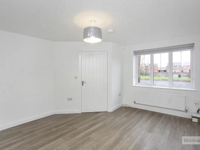 House at Hermes Close, Leamington