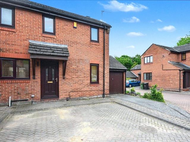 House at High Bank Close, Leeds