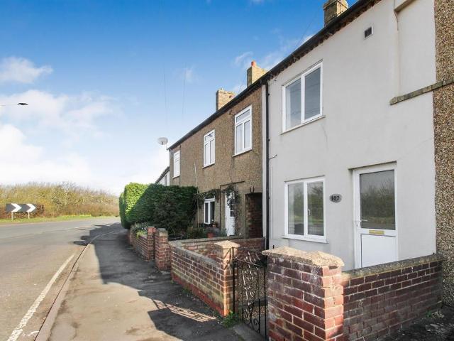 House at High Road, Cotton End