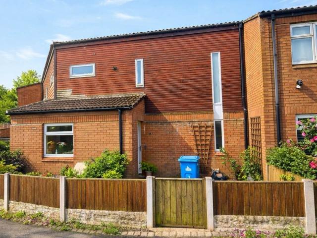 House at Hitchens Close, Runcorn