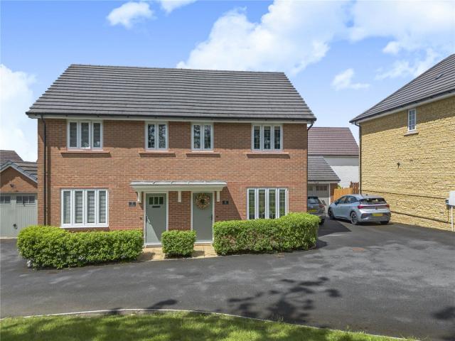 House at Homestead Close, Chippenham
