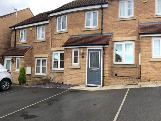 House at Honeysuckle Way, Wakefield